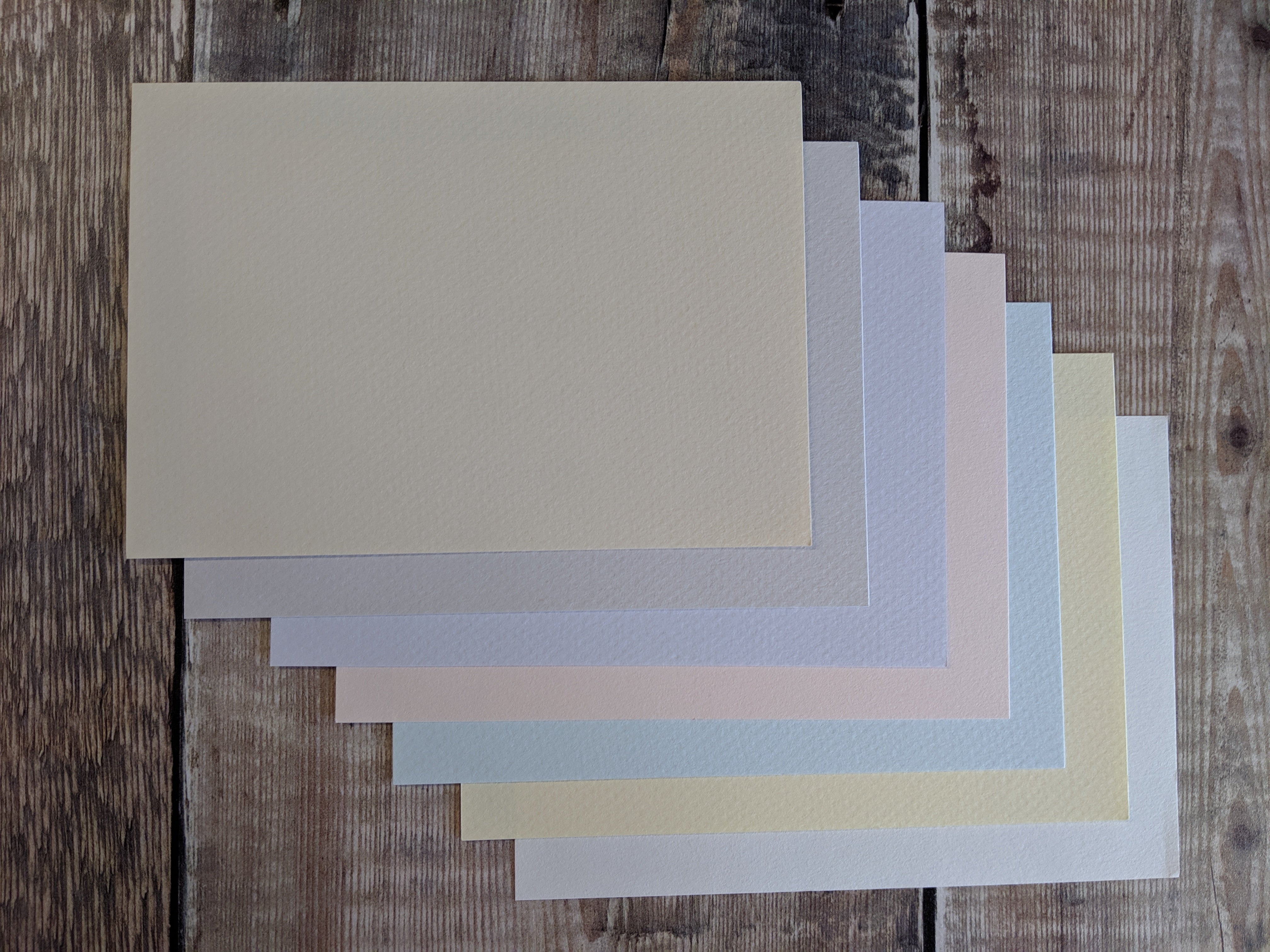 7 Layered pack of Pastel Tones Hammered 160 gsm paper A4