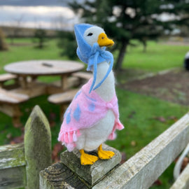 Crafty Kit Company Beatrix Potter Beatrix Potter - Jemima Puddleduck Needle Felting Kit