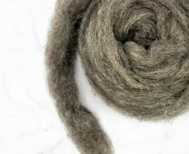 Carded Corriedale Wool Colour Grey 50g e - 0
