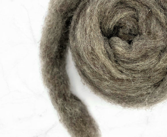 Carded Corriedale Wool Colour Grey 50g e
