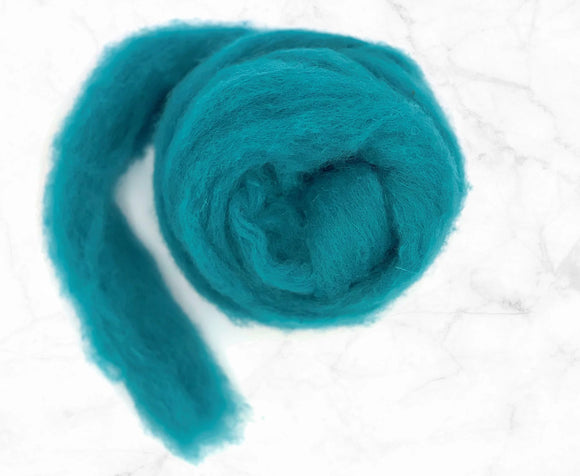 Carded Corriedale Wool Sliver Colour Cerulean Blue 50g e