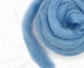 Carded Corriedale Wool Sliver Colour Dream Blue