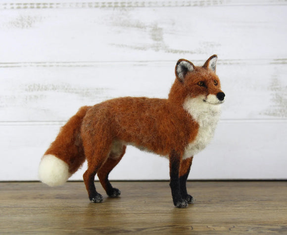 World of Wool Needle Felting Kit - Fabian the Fox