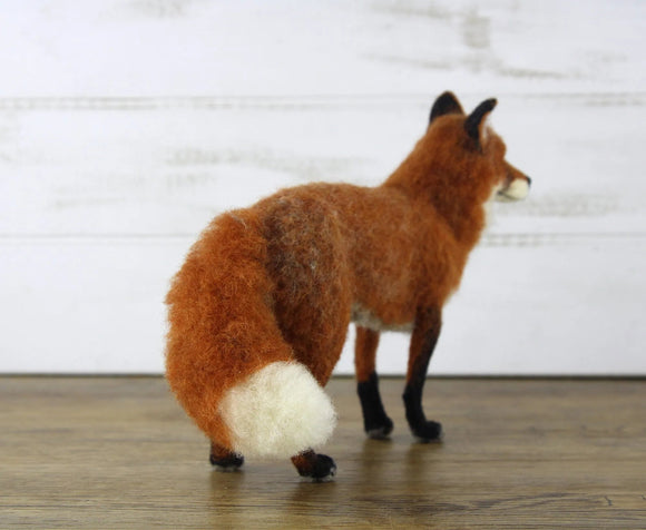 World of Wool Needle Felting Kit - Fabian the Fox