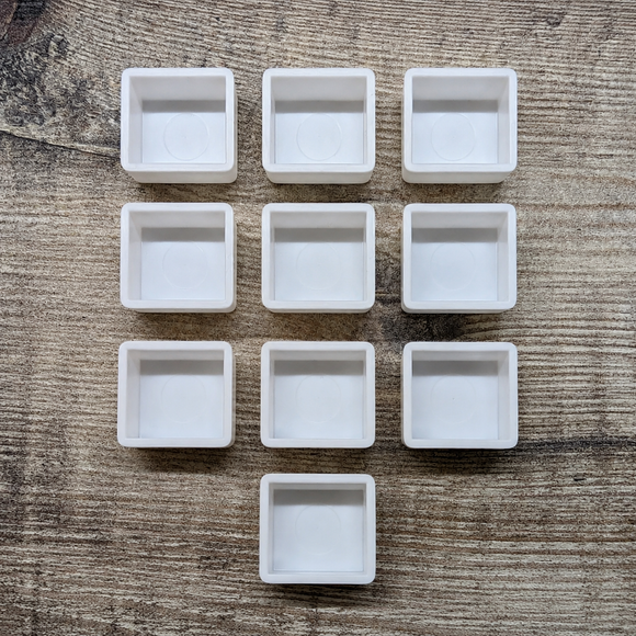 Set of 10 Empty Watercolour Half Pans