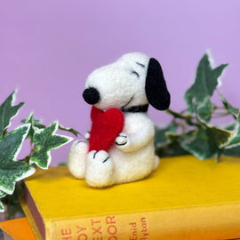 Crafty Kit Company - Peanuts - Love from Snoopy Needle felting kit - 0