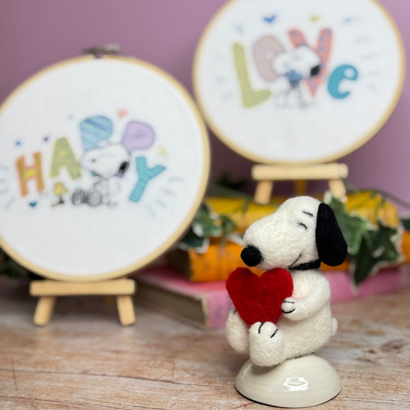 Crafty Kit Company - Peanuts - Love from Snoopy Needle felting kit