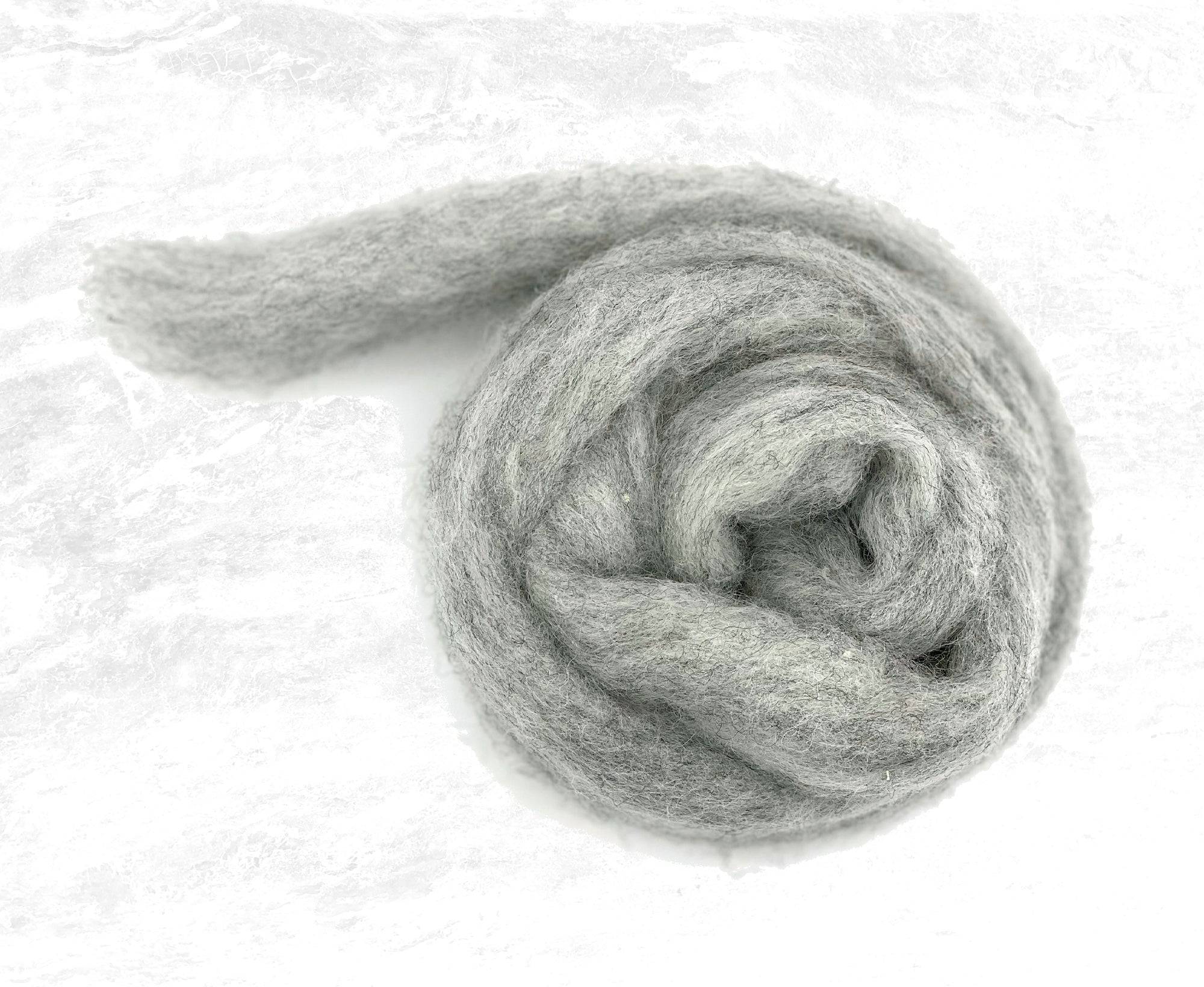 Carded Corriedale Wool Sliver Colour Drizzle Grey