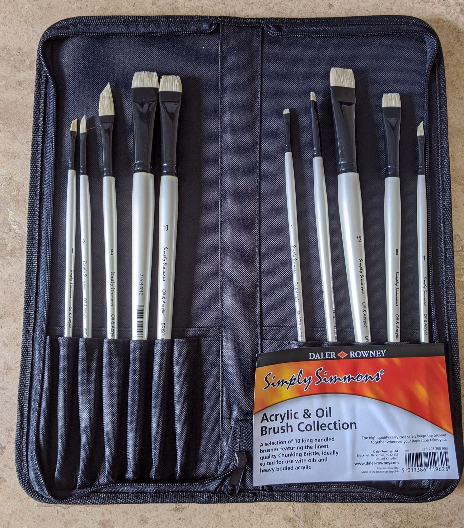 Daler Rowney : Simply Simmons : Acrylic & Oil Brush set : Zipped Case with long 10 brushes