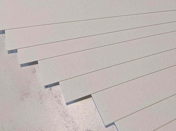 White Artist Paper : Cotton Blend 200 gsm A4