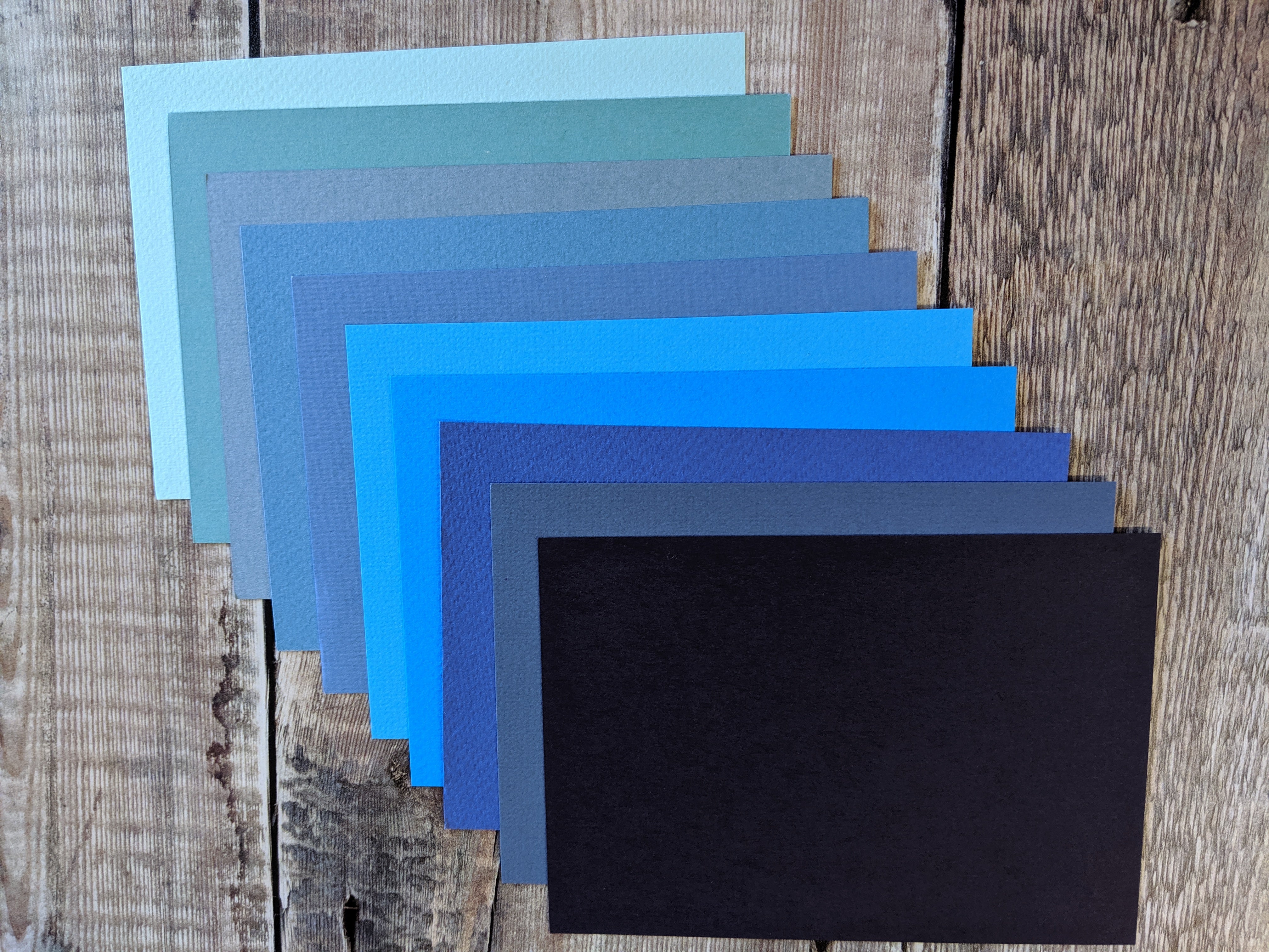 10 Layered pack of Blue Tones A4 Hammered 160 gsm paper A4