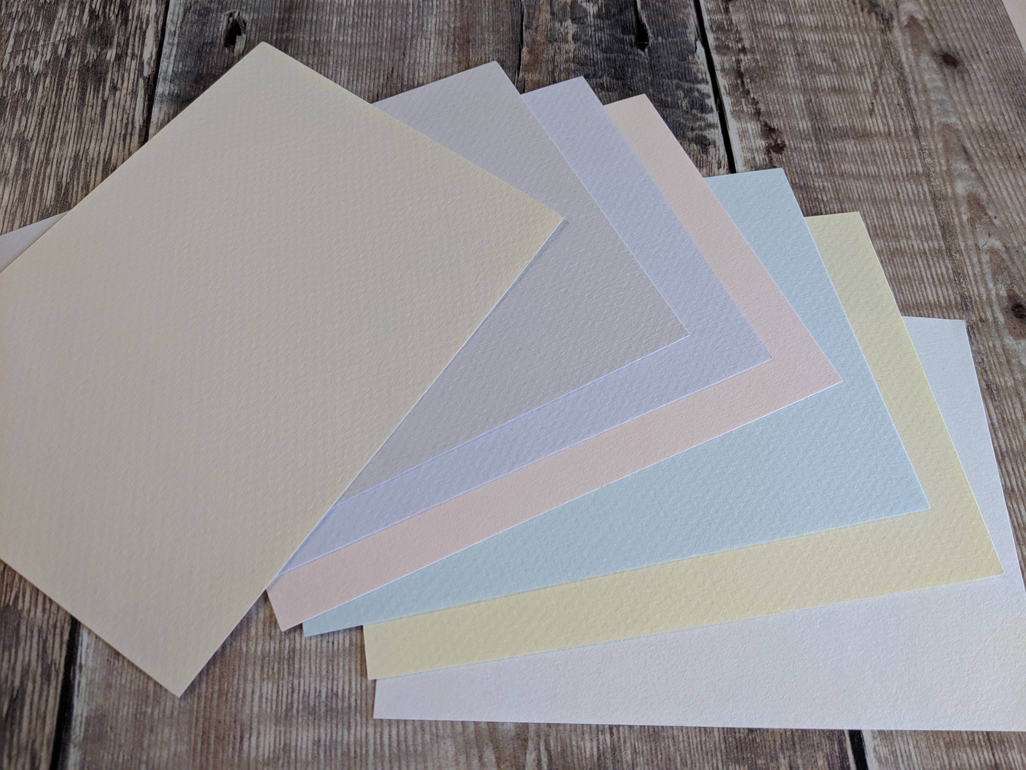 7 Layered pack of Pastel Tones Hammered 160 gsm paper A4-10