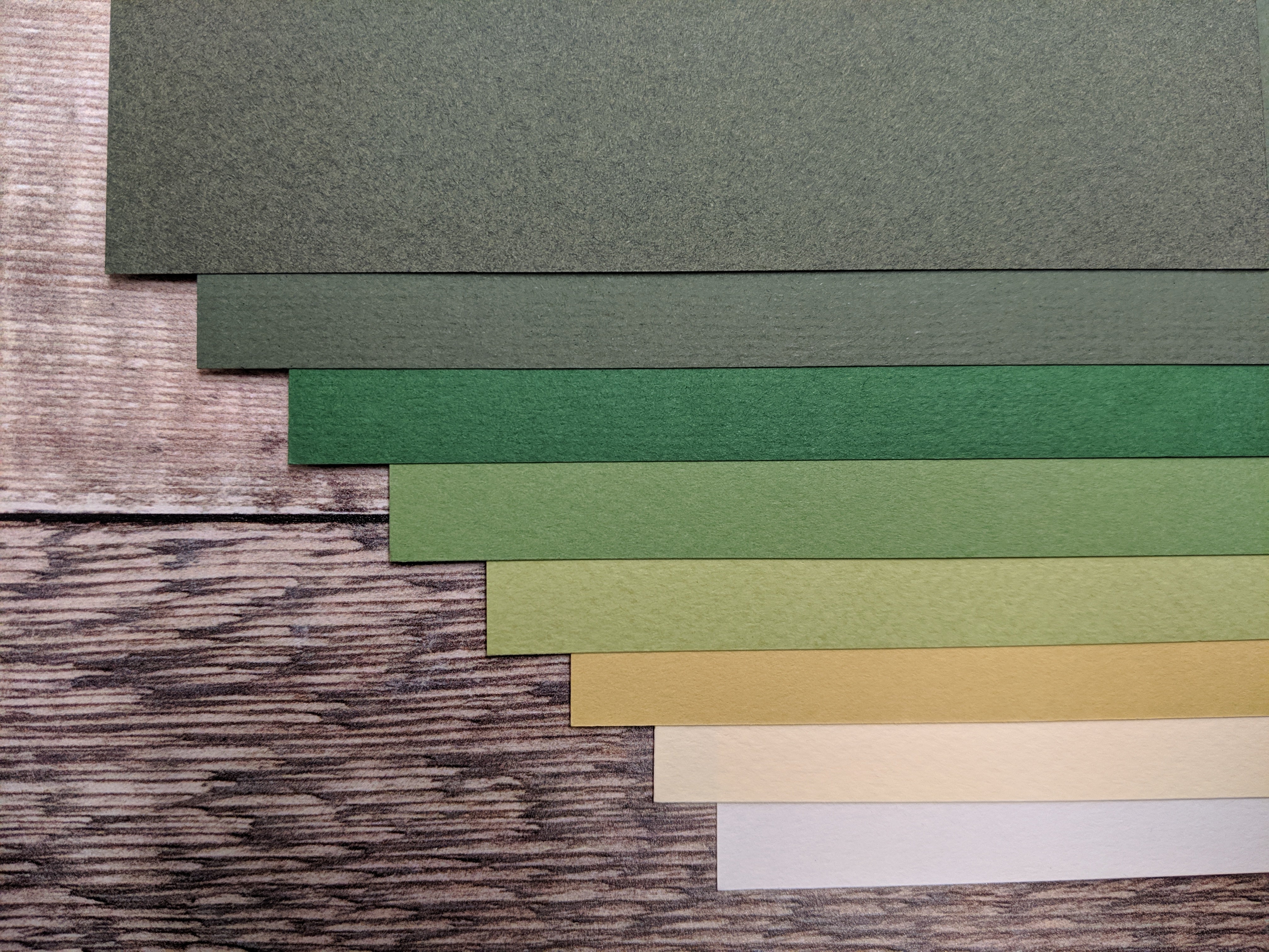 8  Layered pack of Green Nature Pack Hammered 160 gsm paper A4 - 0