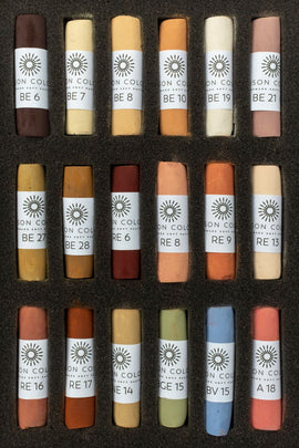 Stunning soft pastel portrait set, containing 18 colours. The perfect selection for shadow colours to highlights, you’ll find this set to be an excellent source of rich colour that will make your portraits come to life. Lisa Ober has worked with Unison Colour to hand-select many of the beautiful colours she uses in her portrait work. 