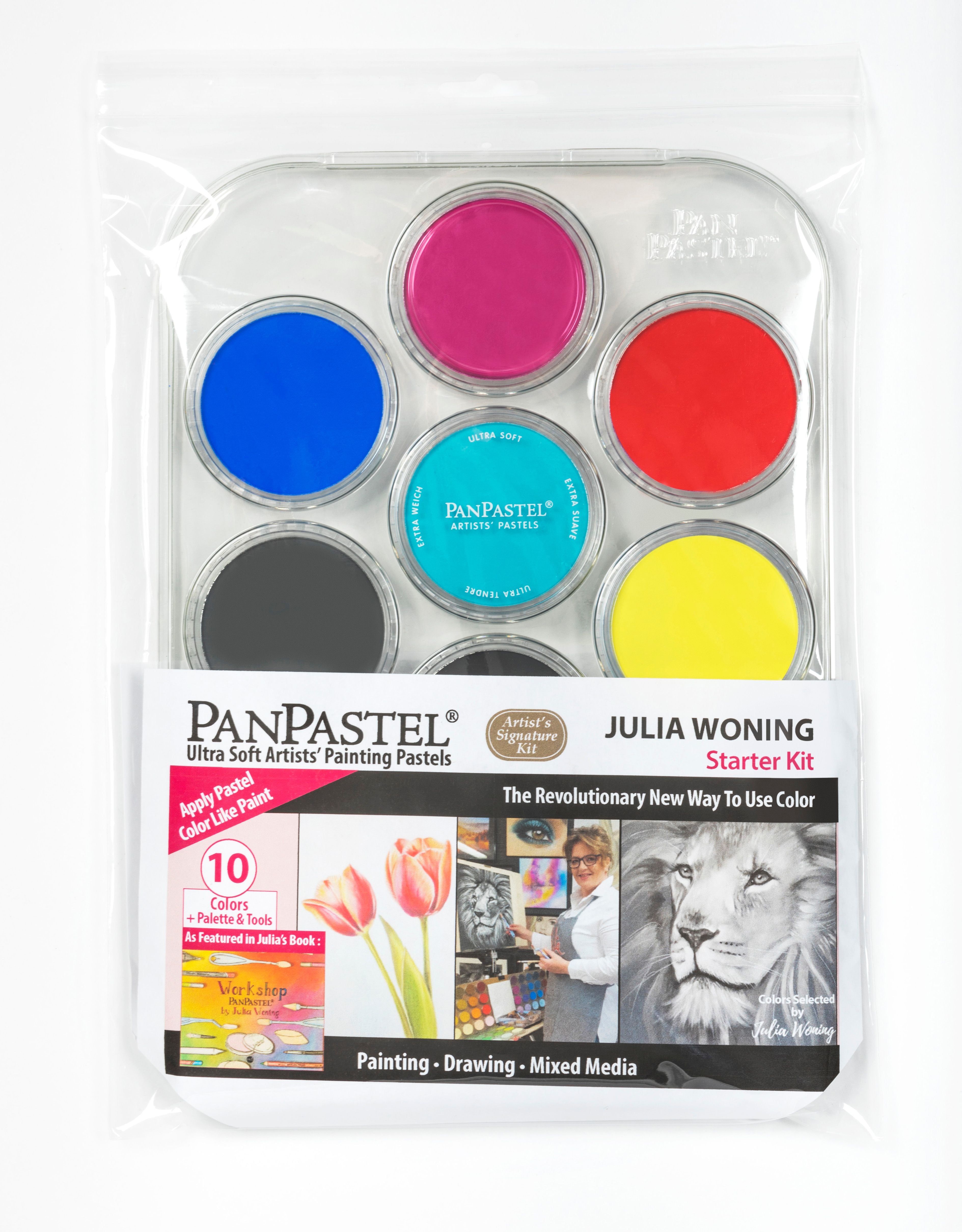 The Julia Woning PanPastel Set includes 10 PanPastel colours selected by Julia, a 10 slot palette tray, 2 Sofft Knives with covers, a finger sponge an angle slice round sponge.  It represents excellent value as you receive the Palette tray and tools worth over £28 free.