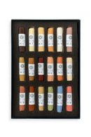 Stunning soft pastel portrait set, containing 18 colours. The perfect selection for shadow colours to highlights, you’ll find this set to be an excellent source of rich colour that will make your portraits come to life. Lisa Ober has worked with Unison Colour to hand-select many of the beautiful colours she uses in her portrait work. 