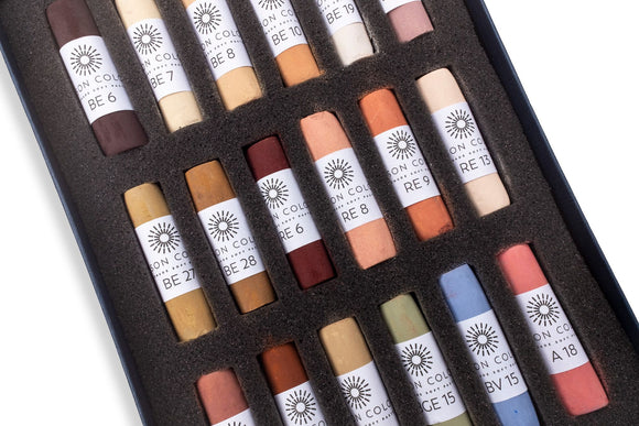 Stunning soft pastel portrait set, containing 18 colours. The perfect selection for shadow colours to highlights, you’ll find this set to be an excellent source of rich colour that will make your portraits come to life. Lisa Ober has worked with Unison Colour to hand-select many of the beautiful colours she uses in her portrait work. 