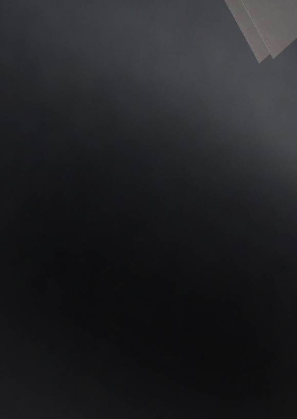 So Silk Boutique Pearlescent Black 130 gsm paper